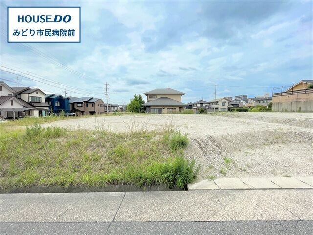 ・旬楽膳 滝ノ水店まで徒歩5分(約330m)
・V・drug緑鳴丘店まで徒歩5分(約380m
