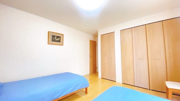 色合いに統一感のある、落ち着いた雰囲気のお部屋です。