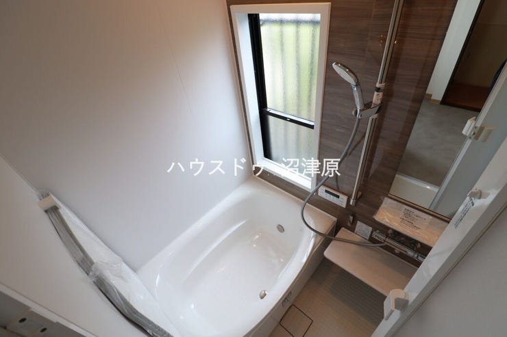 お風呂も新しくて機能的