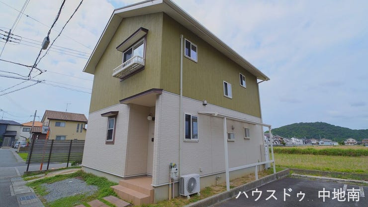 お問合せはハウスドゥ中地南まで♪