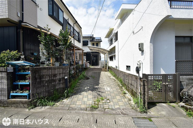 明和２丁目 中古戸建 【駐車場】駐車2台分！