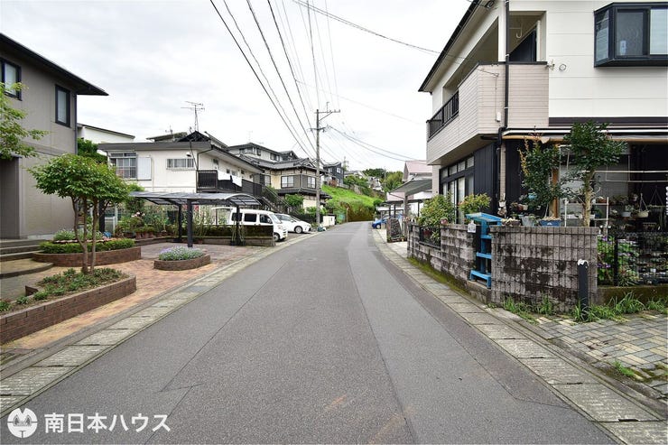 明和２丁目 中古戸建 【前面道路】南向きの前面道路です！