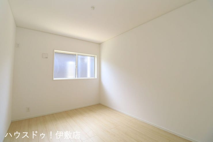 脇元 新築戸建 【洋室6帖】
完成済みで即日ご内覧可能です