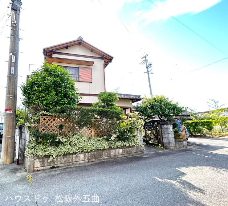 東から西に向かって撮影