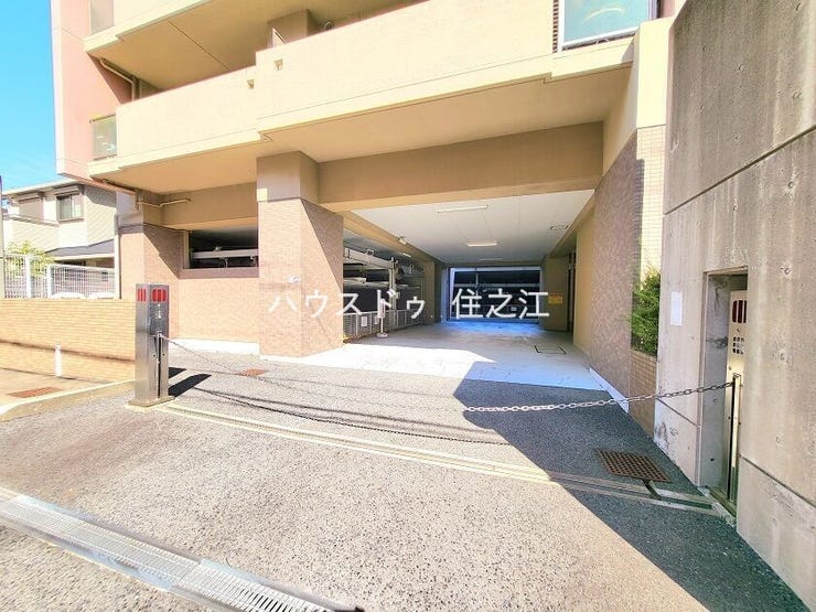 ★駐車場入り口