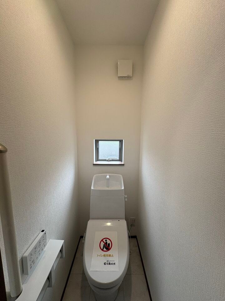 1階のトイレです