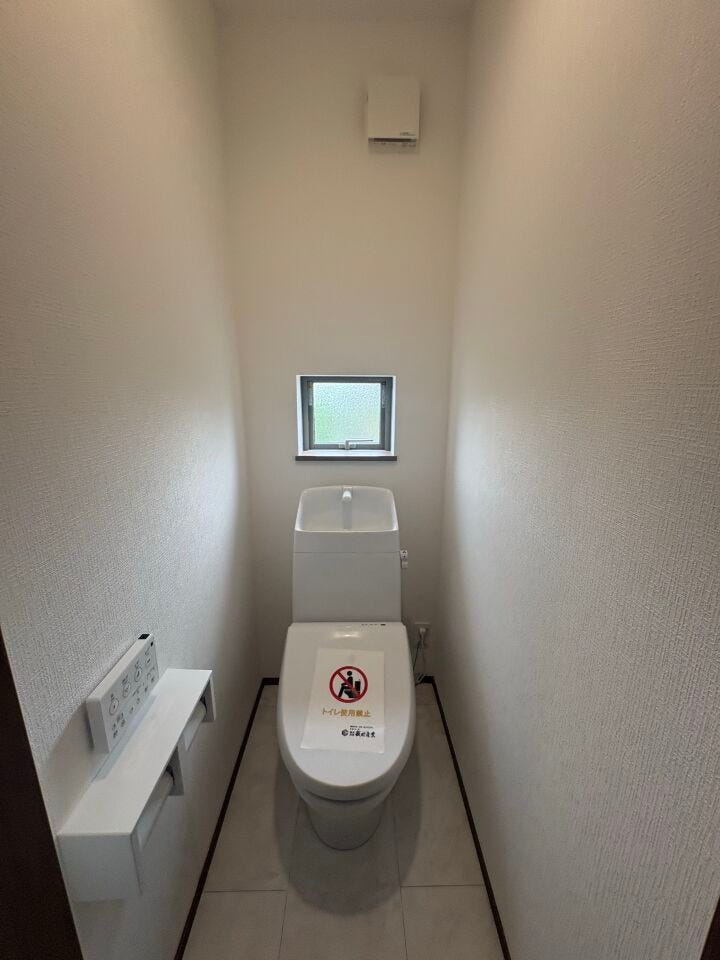 2階のトイレです