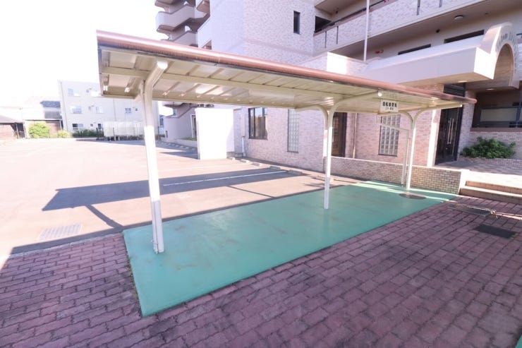 *駐輪場*
※削除加工を行っており、写真はイメージです※