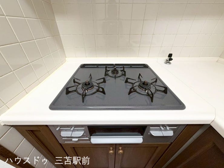 三ツ口コンロ完備