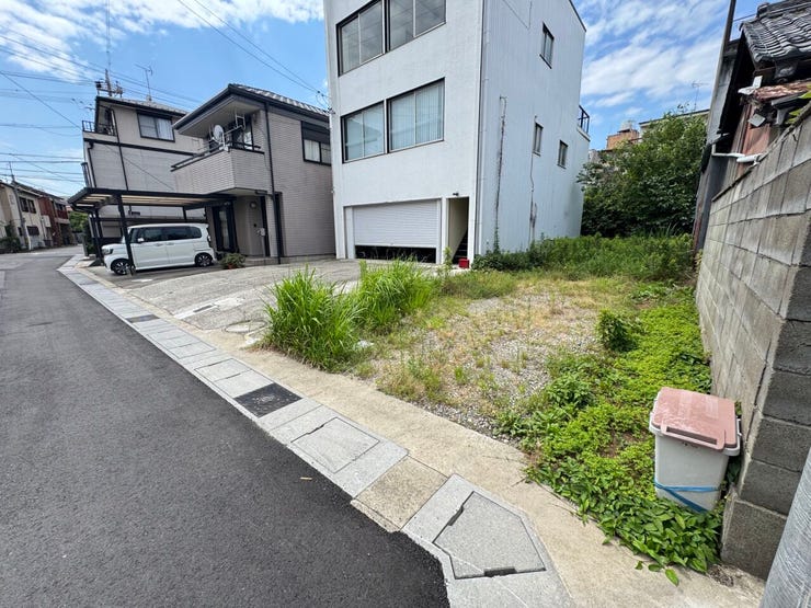 落ち着いた街並みが広がる住宅地です!