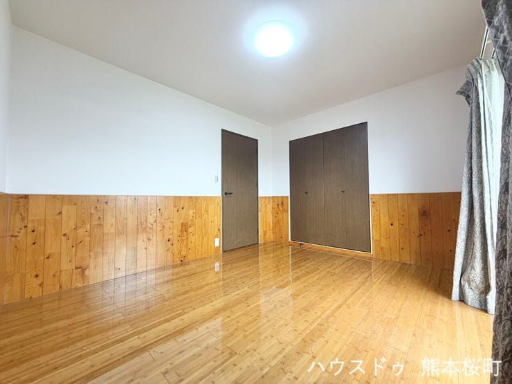 ■洋室①■心からリラックスできる静けさ、上質な眠りで、毎日をリセットします。明日への活力を養う空間です。