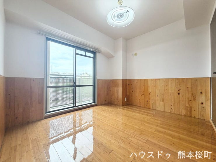 ■洋室③■寝室、書斎、趣味の部屋。家族の成長やライフスタイルに合わせ、様々な使い方ができる快適な空間です。