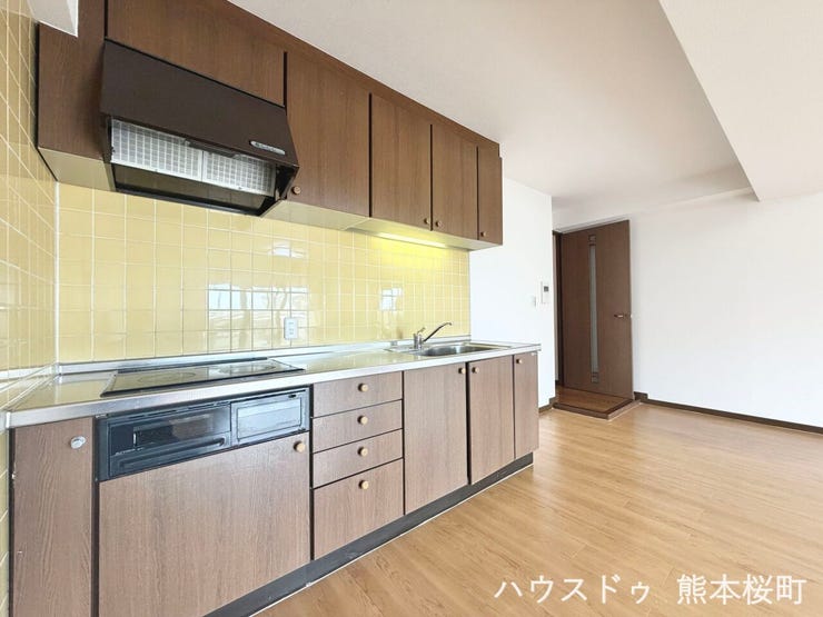 ■家族の「美味しい」が集まる舞台■高い機能性と美しいデザインを両立。料理する人も、待つ人も、笑顔になれる場所です。