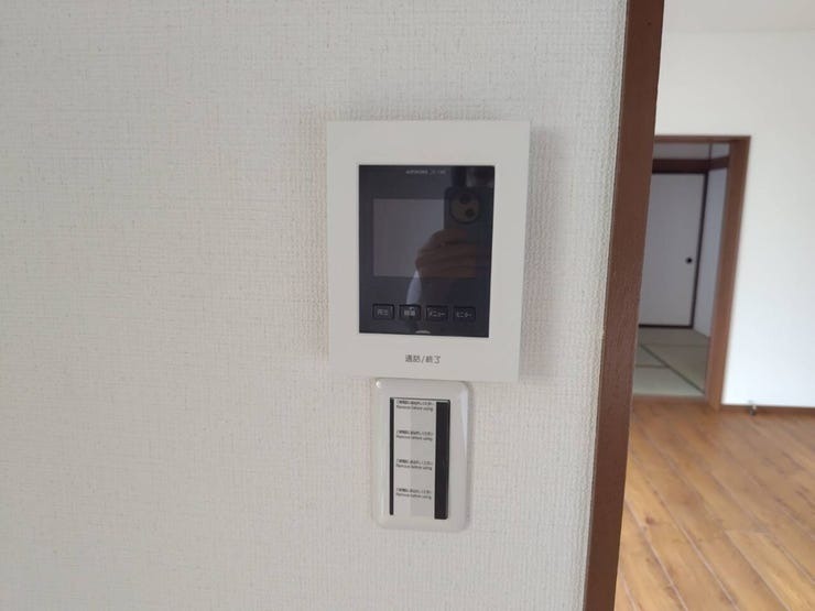 モニター付きインターホン