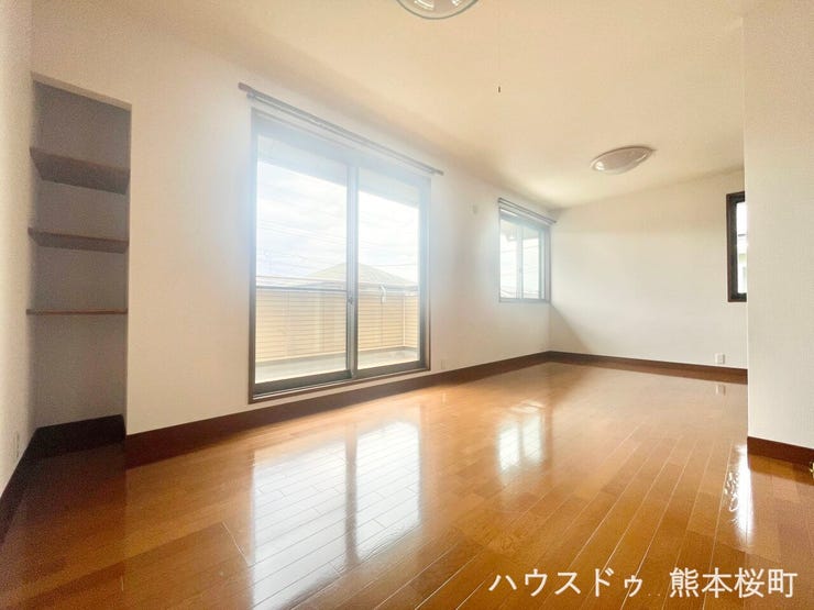 ■2階7+7帖洋室■寝室、書斎、趣味の部屋。家族の成長やライフスタイルに合わせ、様々な使い方ができる快適な空間です。