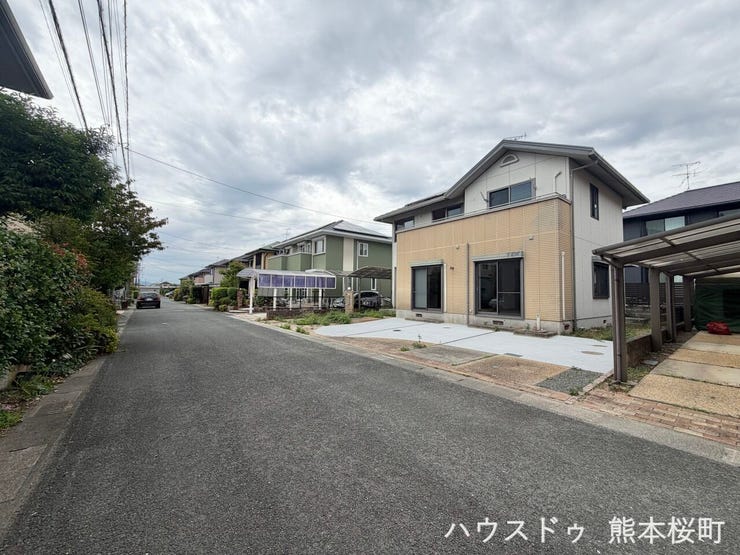 ■理想を叶える新しい暮らしの舞台■高いデザイン性と機能性を兼ね備えた住まい。ここで、家族の新しい物語が始まります。