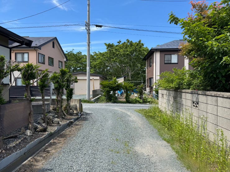 現地(2026年6月)撮影
◎現地案内予約受付中!◎
詳細は、ハウスドゥ 八戸田向までお気軽にお問い合わせくださいませ♪
