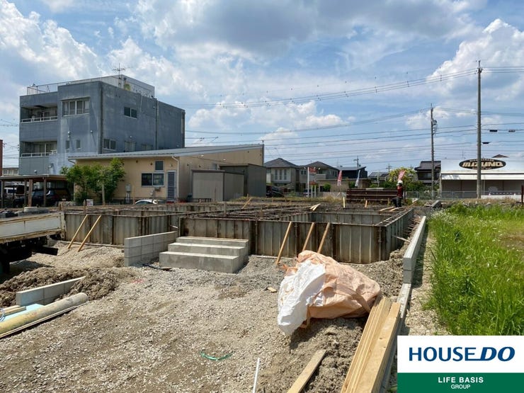 【建築中 基礎段階】基礎工事中だからこそわかる住まいの信頼感!完成後には見えなくなる部分を直接チェック。安心の品質で作られる住まいを一緒に見守りながら、理想の家を手に入れる特別な機会です。