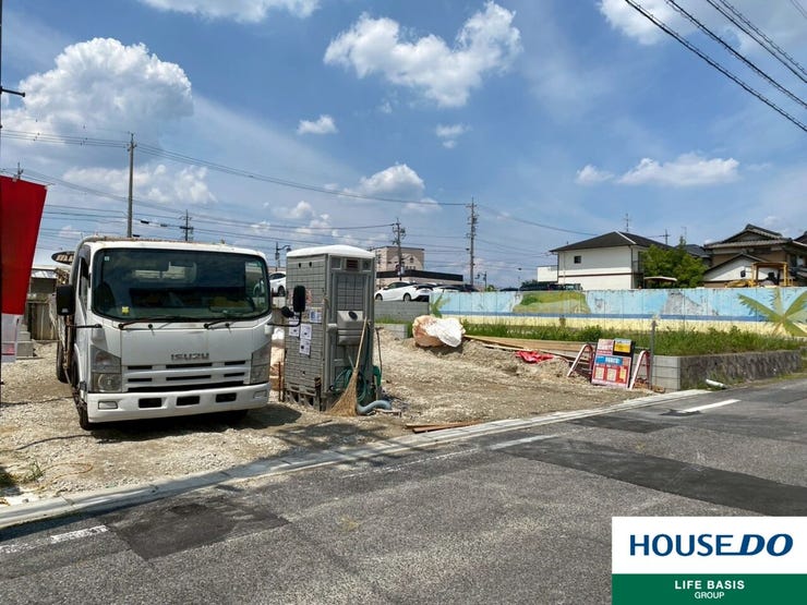 【前面道路】実際の交通量、日当たり、風通しは現地を見てみましょう♪現地を実際に見ていただくことでしか分からない情報が沢山あります!ご案内させていただきます!お気軽にお問い合わせください♪
