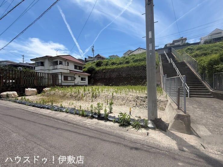 【外観写真】
建築条件なし!お好きなハウスメーカーで建築できます!
弊社でもお客様のご予算、ご要望に合わせて建築プランのご提案いたします