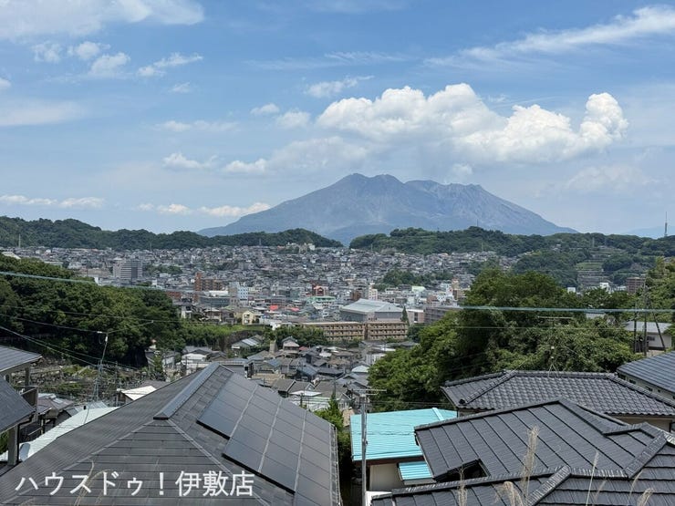 【眺望写真】
前面道路からの眺望写真です。
