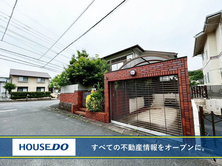 【角地】シャンプードレッサー♪システムキッチン♪床下収納♪閑静な住宅街♪電動シャッター付き車庫♪