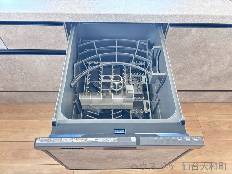 忙しい毎日に便利な食器洗い乾燥機