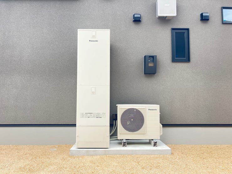 エコキュートを使用しているオール電化の住宅です。割安な「夜間電力」を使用するので、給湯コストを削減でき、環境にも優しくお湯を沸かすことができます。