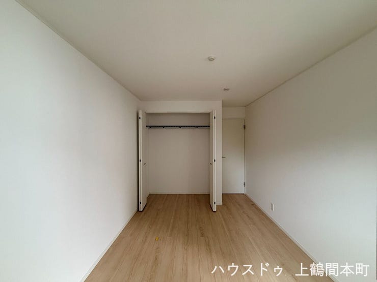 2階洋室クローゼット