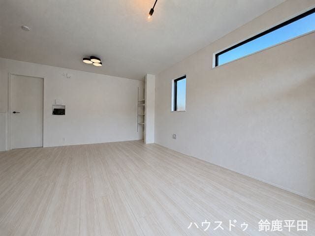 上部に窓がついていて明るい日差しが差し込み、快適に過ごすことができます。