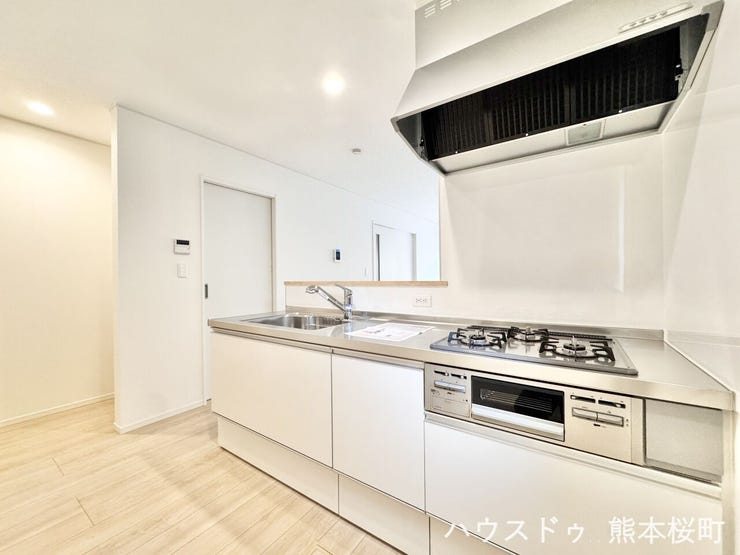 ■家族の「美味しい」が集まる舞台■高い機能性と美しいデザインを両立。料理する人も、待つ人も、笑顔になれる場所です。