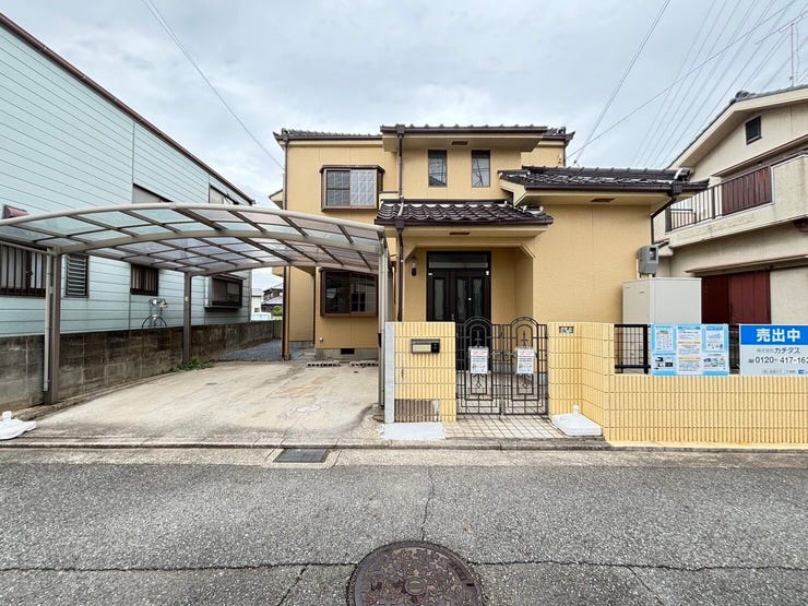 【外観】
リフォーム・白アリ防除工事済み。