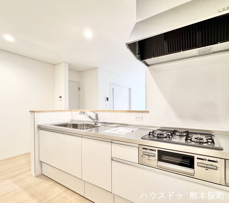 ■家族の「美味しい」が集まる舞台■高い機能性と美しいデザインを両立。料理する人も、待つ人も、笑顔になれる場所です。