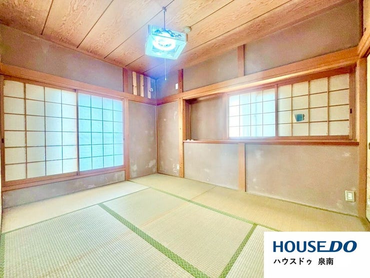 障子がついており、優しい光を取り込めます。