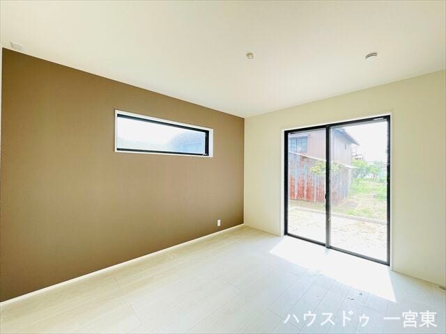 【7.2帖】朝日がやさしく差し込むベッドルームには大容量のウォークインクローゼットをご用意。