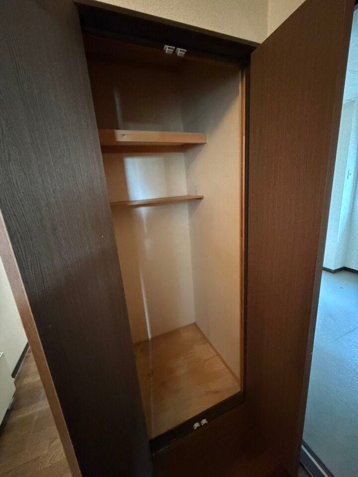 アウトドア用品等も収納できます。