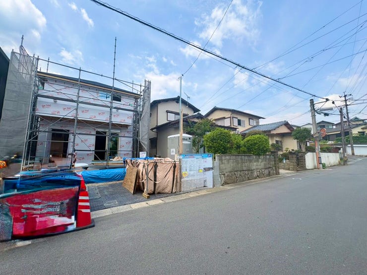 2026年10月完成を予定しております。
現況と異なる場合は、現況優先となります。