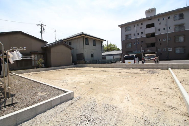 愛知環状鉄道「北岡崎」駅まで徒歩約6分です。
電車での通勤や通学、お出かけにも便利です。