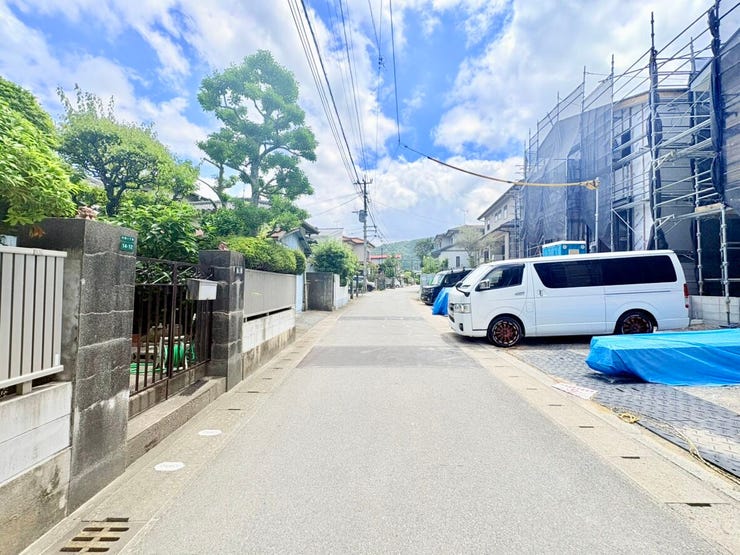 2026年7月完成を予定しております。
現況と異なる場合は、現況優先となります。
【撮影日:2026.06.28】