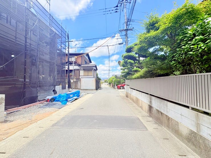 2026年7月完成を予定しております。
現況と異なる場合は、現況優先となります。
【撮影日:2026.06.28】