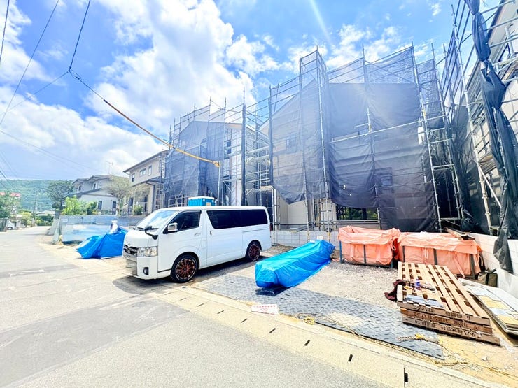 2026年7月完成を予定しております。
現況と異なる場合は、現況優先となります。
【撮影日:2026.06.28】