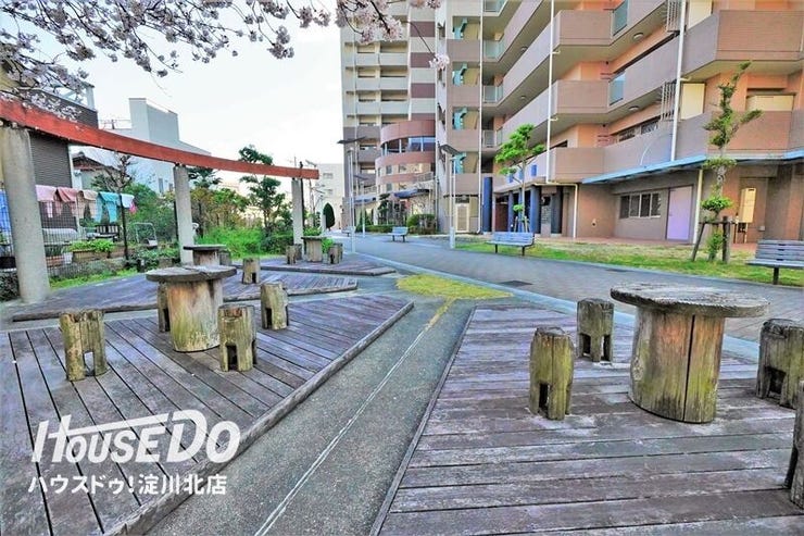 ■■■ 内覧予約受付中 ■■■
15階建て12階部分の高層階・南西向き♪
専有面積76.00㎡ 4LDK・リフォーム歴多数あり◎
お気軽にお問い合わせください♪