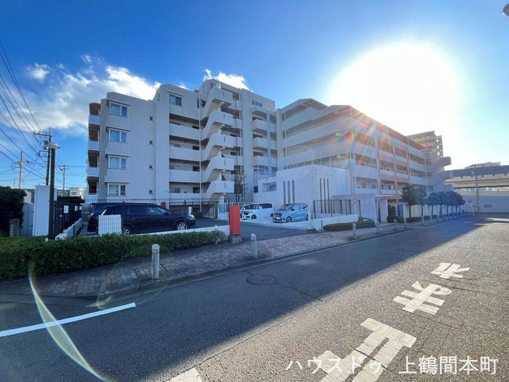 相模大野駅近の利便性と落ち着いた住環境を兼ね備えたマンション。