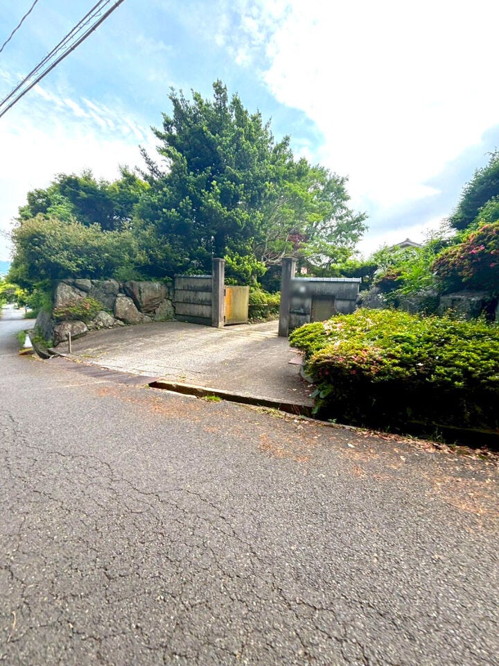 小倉南区沼本町 売地 建築条件無し♪土地面積約525坪♪コンビニまで徒歩約6分♪沼小まで徒歩約7分♪