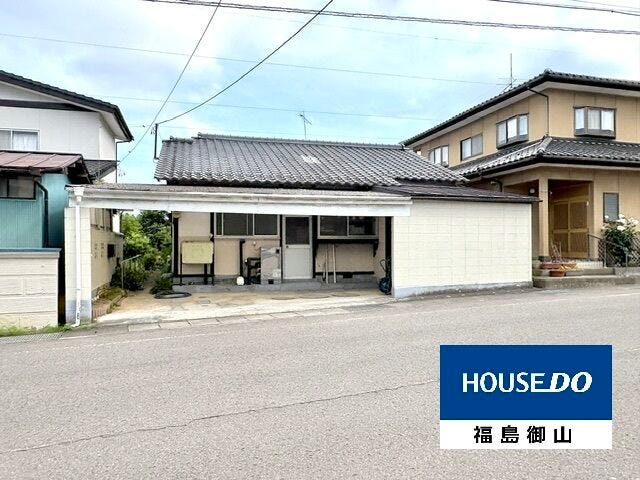 【外観】
旧道沿いとなります。