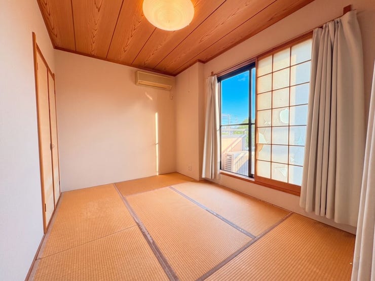 【3階和室】
※実際の写真から家具消しの加工を行っております。