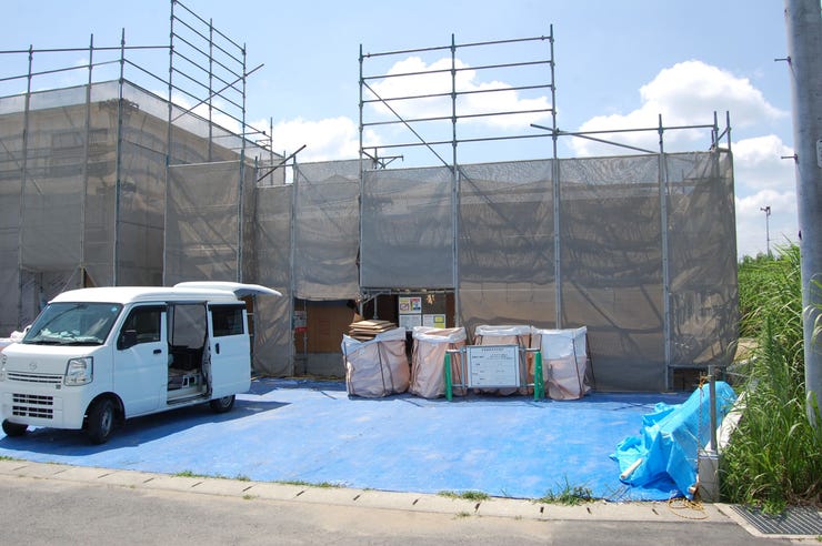 【外観】
建築中