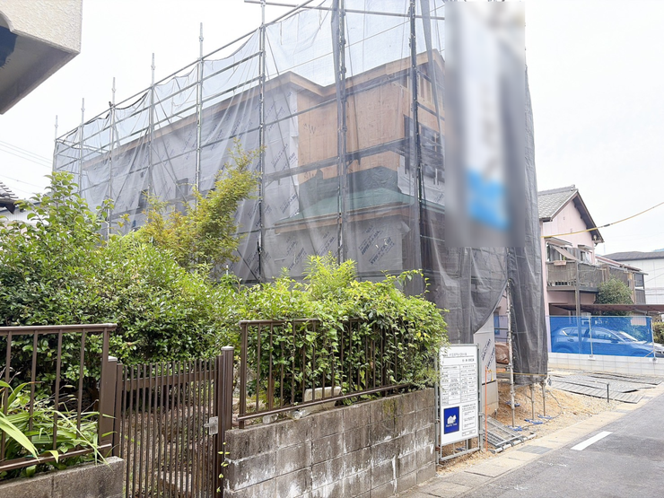 完成前の物件購入が不安な方は、同じ建築会社の別物件を内覧することで
物件の雰囲気を確認できます!
ハウスドゥ瀬戸中央店は即対応が可能です!ぜひご相談ください!