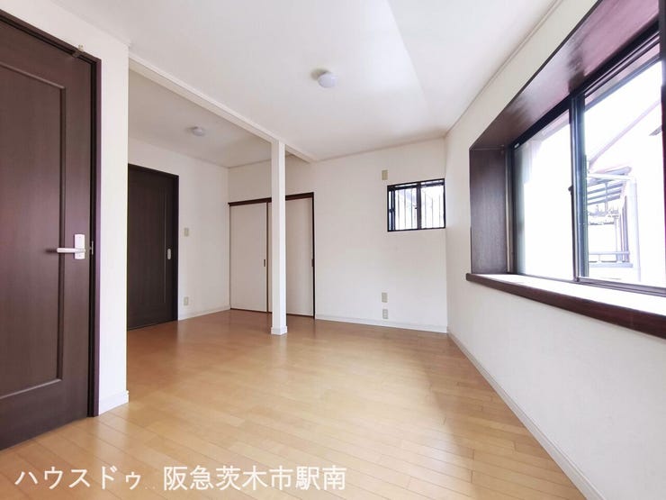 2階 洋室7.8帖のお部屋