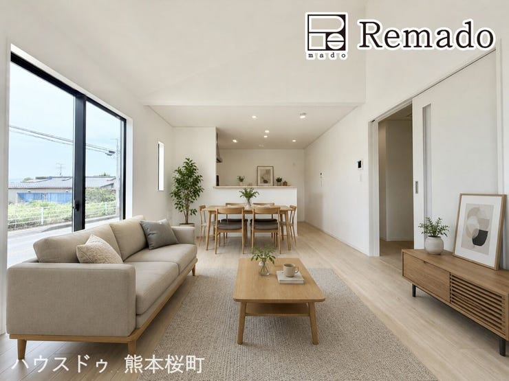 ■家族の笑顔が集う中心地■お気に入りの家具を迎え、窓からは心地の良い光が差し込みます。※CGで家具を配置しています。